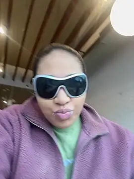 BunnyYT online show from March 12, 2026, 2:23 pm