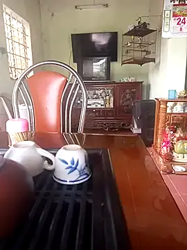 Snapshot of hungdecu chatting on February 24, 2026, 1:25 am hungdecu online show from February 24, 2026, 1:25 am