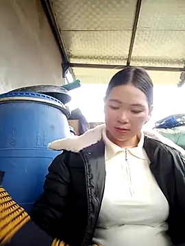 Salyk5 online show from March 22, 2026, 1:42 am