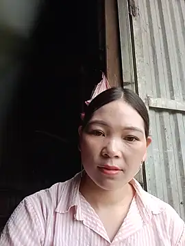 Salyk5 online show from May 24, 2026, 3:22 am