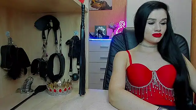 KristiTopxx online show from July 7, 2026, 6:12 pm