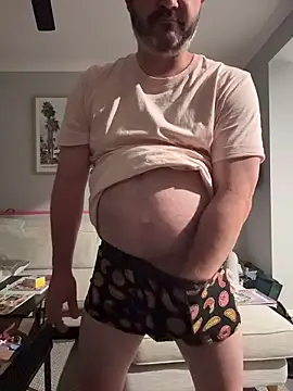 chubbylittlesecret online show from April 10, 2026, 11:15 am