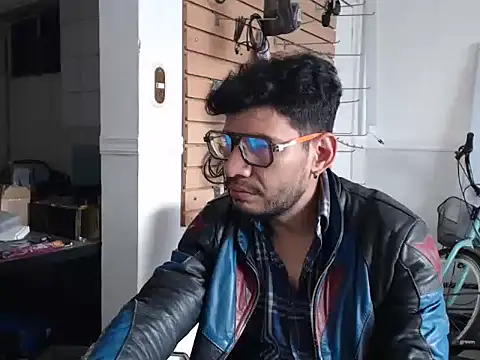 boyp3netrat0r online show from March 18, 2026, 3:15 pm