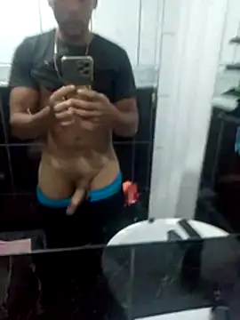 Snapshot of Rodr_go14 chatting on July 1, 2026, 10:31 pm Rodr go14 online show from July 1, 2026, 10:31 pm