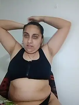 I amXenox online show from April 8, 2026, 8:42 pm