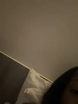 Adorable-Maya online show from March 4, 2026, 10:05 pm