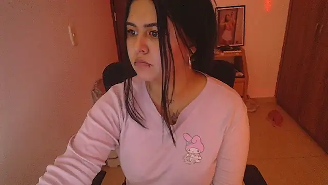 Snapshot of Akame_spicy chatting on February 24, 2026, 11:14 pm Akame spicy online show from February 24, 2026, 11:14 pm