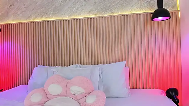 Snapshot of Profanared_ chatting on March 2, 2026, 2:02 pm Profanared online show from March 2, 2026, 2:02 pm