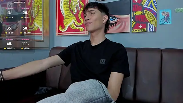 AronTawers online show from March 26, 2026, 7:19 pm