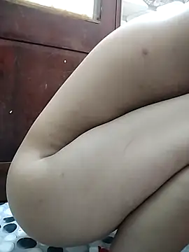 Jinnie sexy online show from March 23, 2026, 3:27 pm