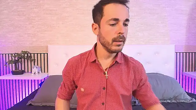 Adams Sanz online show from April 7, 2026, 7:14 pm