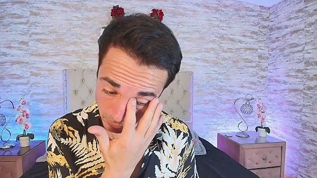 Adams Sanz online show from April 15, 2026, 7:58 pm