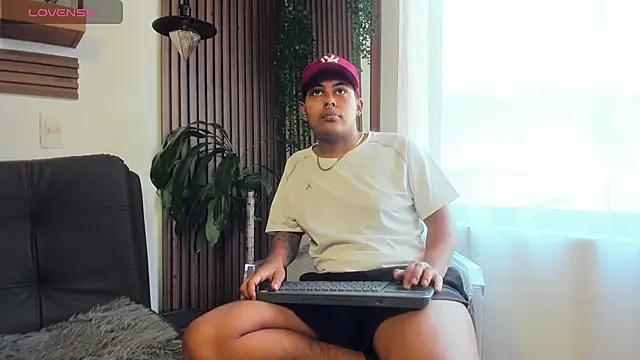 Noha  scott online show from March 12, 2026, 2:23 pm