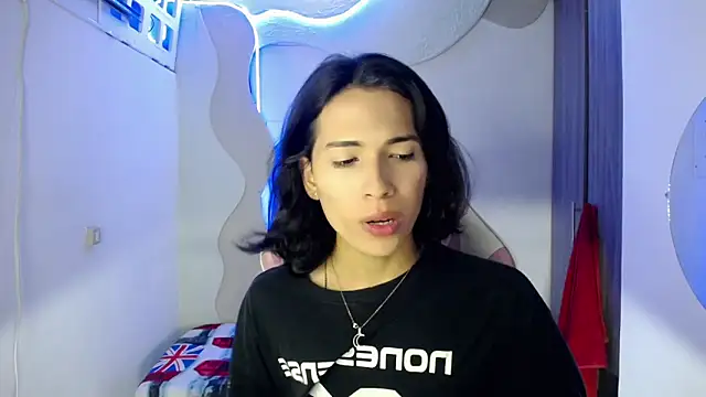 Snapshot of Larry_craft chatting on April 14, 2026, 8:48 pm Larry craft online show from April 14, 2026, 8:48 pm