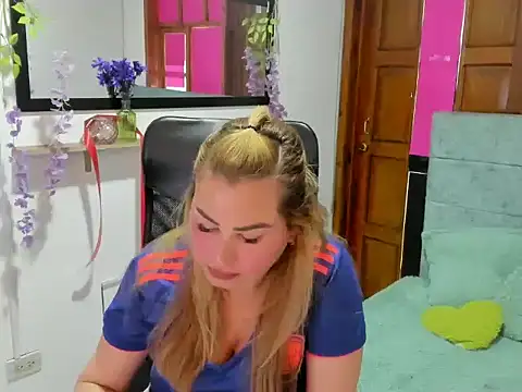 Julieta star  online show from March 29, 2026, 7:03 pm