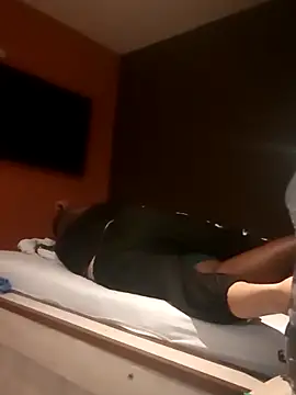 queennar online show from March 23, 2026, 9:08 pm