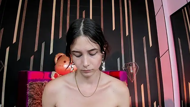 Snapshot of AmeliaaRouse chatting on March 3, 2026, 10:59 pm AmeliaaRouse online show from March 3, 2026, 10:59 pm