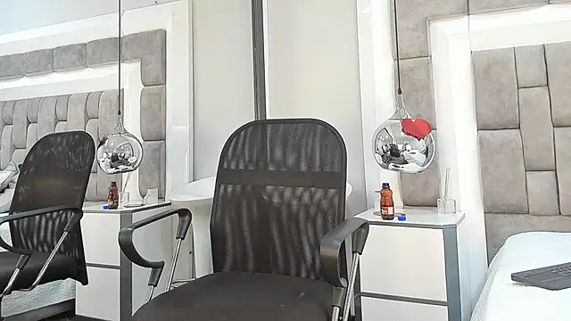 Austin Reedss online show from February 24, 2026, 3:21 pm