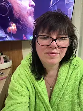 expensive lady online show from April 20, 2026, 5:26 pm