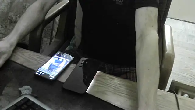 FiSTALiTY online show from April 11, 2026, 10:19 am