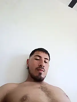 Santiag0122  online show from June 28, 2026, 7:53 pm
