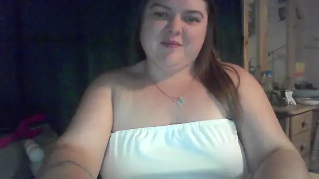 crystalizzze online show from June 4, 2026, 2:45 pm
