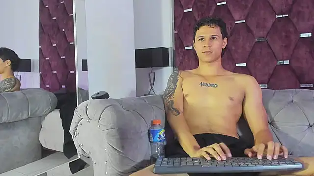 TonyBenedetti online show from June 14, 2026, 2:24 am