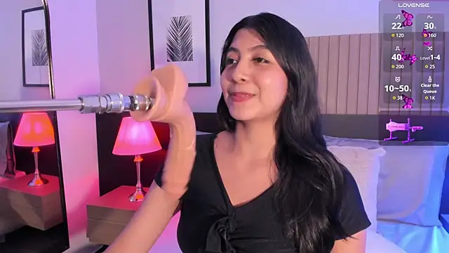 lanna doll  online show from June 10, 2026, 11:46 pm