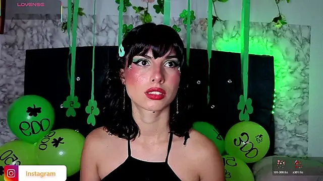 cutninasky online show from March 18, 2026, 2:26 am