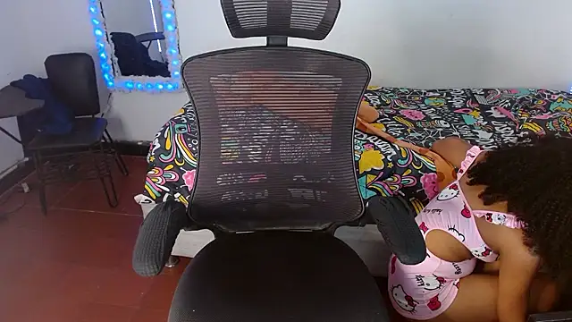 Skinny  hott online show from February 28, 2026, 1:45 pm