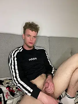 Dencchikk22 online show from May 15, 2026, 11:56 pm