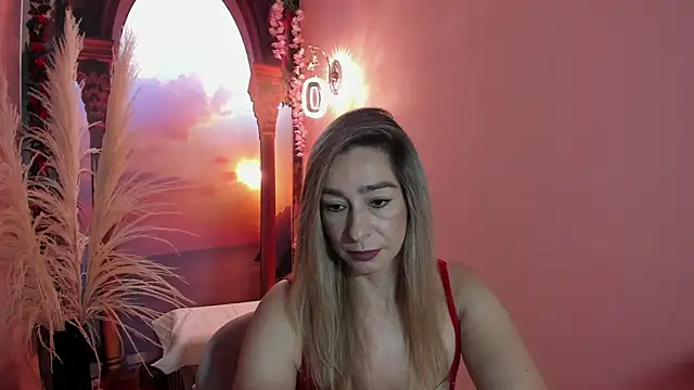 Madam Dalila online show from March 12, 2026, 11:38 am