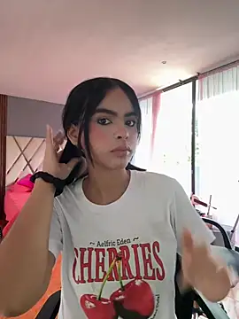 kitty rousse01 online show from February 28, 2026, 12:50 pm