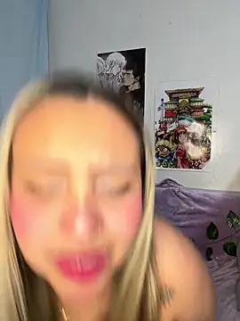 Moon Velvet  online show from March 8, 2026, 9:51 pm