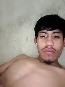 FanlikeSaxist online show from April 8, 2026, 11:59 pm