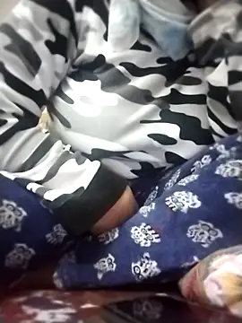 Snapshot of Sna93 chatting on February 28, 2026, 4:46 am Sna93 online show from February 28, 2026, 4:46 am