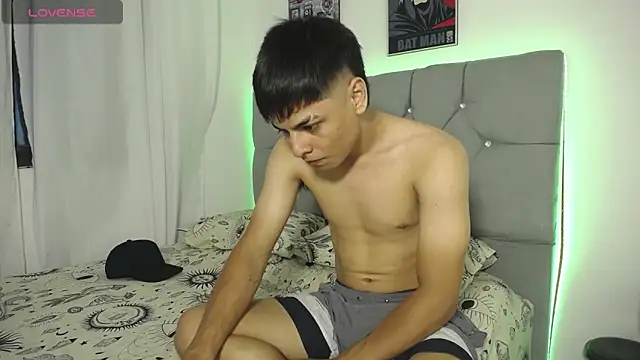 Logan Jhonson19 online show from March 23, 2026, 5:22 am