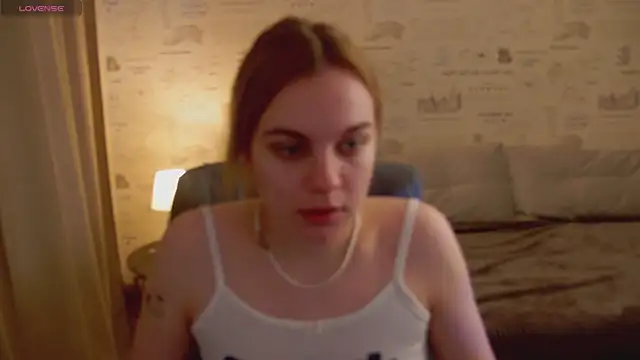 Glow Margo online show from May 13, 2026, 1:03 am