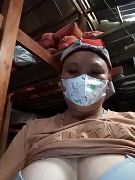 Snapshot of Heylen_hooo chatting on March 1, 2026, 8:49 am Heylen hooo online show from March 1, 2026, 8:49 am