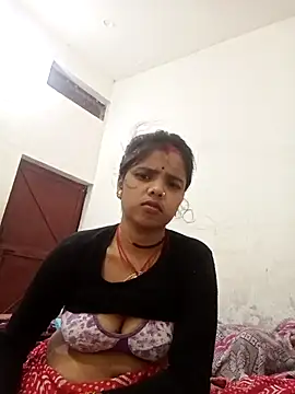 Hot chani online show from April 7, 2026, 7:09 am