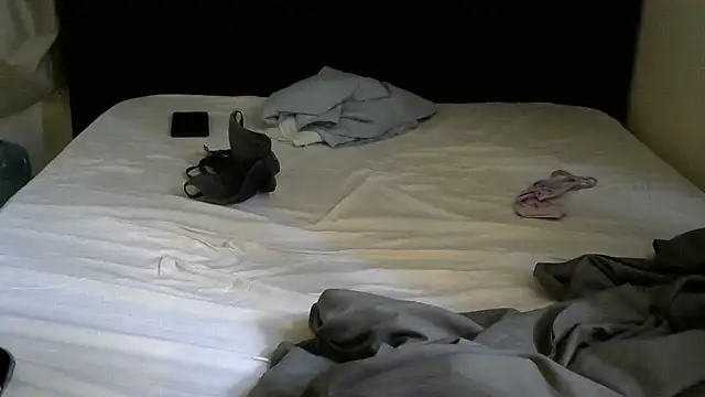 SlayNova online show from April 11, 2026, 7:45 am