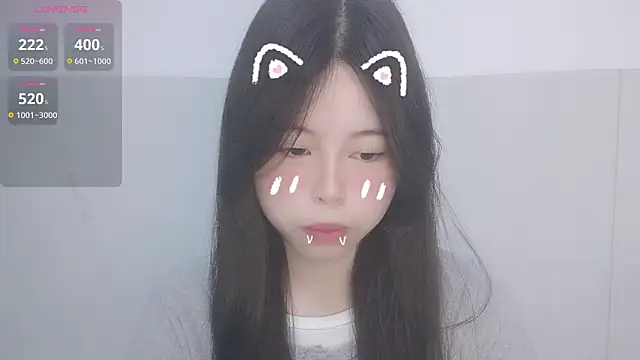 Snapshot of F-Yihao chatting on March 2, 2026, 6:03 am F-Yihao online show from March 2, 2026, 6:03 am