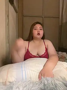 Snapshot of HotBig_Momma chatting on March 13, 2026, 11:50 am HotBig Momma online show from March 13, 2026, 11:50 am