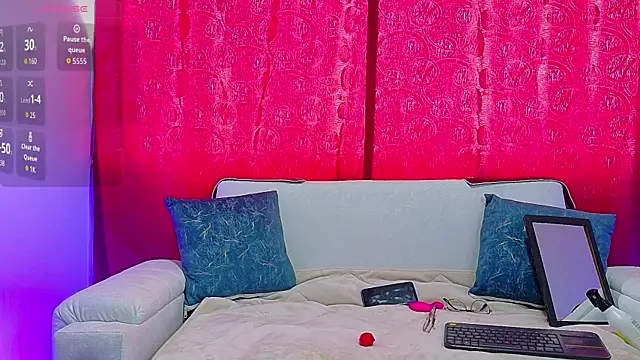 Double Delight online show from May 19, 2026, 2:23 pm