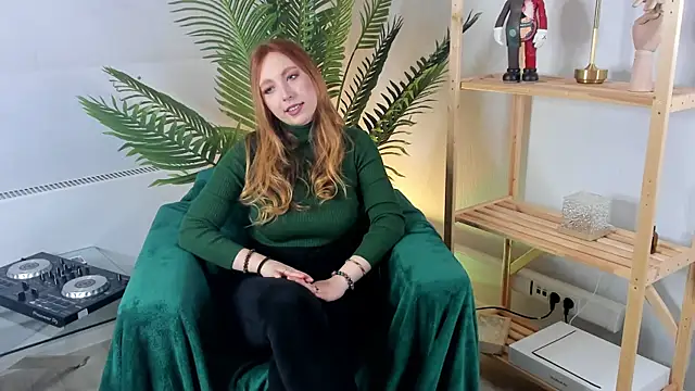 JacqulynVensel online show from March 3, 2026, 12:33 pm