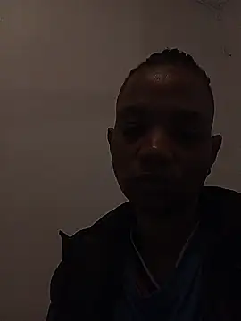 JANIELEE8XXXXX online show from May 6, 2026, 6:46 pm