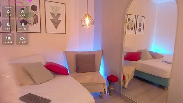 ariavelvet  online show from March 24, 2026, 2:05 am