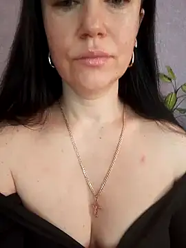 AmyLove471 online show from March 4, 2026, 7:58 am