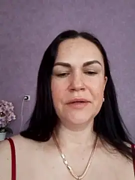 AmyLove471 online show from May 19, 2026, 6:09 am