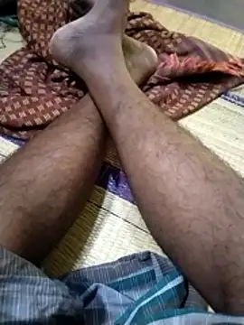 sathish2895 online show from May 22, 2026, 4:41 am